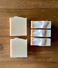 Load image into Gallery viewer, Fresh Snow Soap Bar