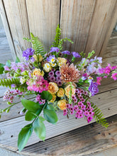 Load image into Gallery viewer, Preorder | Mother&#39;s Day Flower Arrangements
