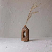 Load image into Gallery viewer, Rust Accent Vase

