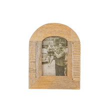 Load image into Gallery viewer, 4x6 Auberon Photo Frame
