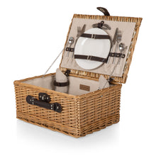 Load image into Gallery viewer, Classic Picnic Basket
