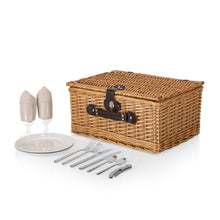 Load image into Gallery viewer, Classic Picnic Basket

