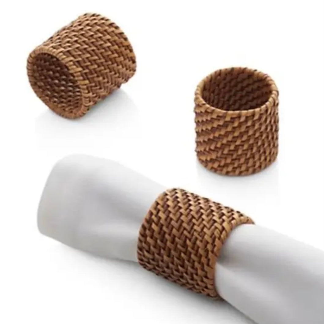 Rattan napkin ring