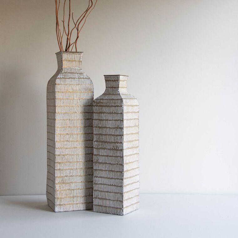 Set of 2 Floor Vases